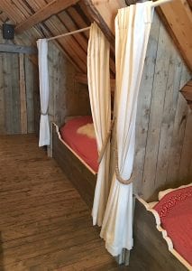 Budeia Lodge loft upstairs beds arctic norway