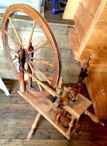 Budeia Lodge antique spinning wheel