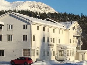 Rundhaug Gjestegard building outside view mountains forest